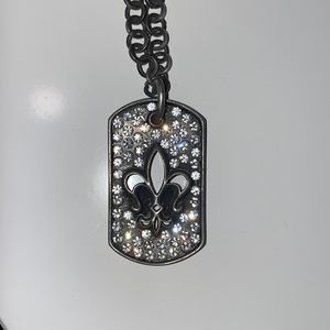 Fleur de Lis pendant necklace